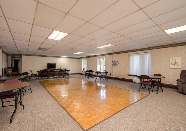 2nd image of 135 Post Ave, North Hempstead, NY 11590