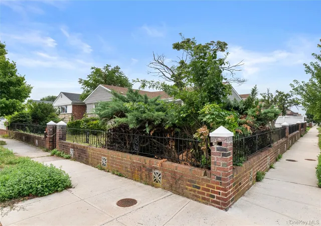 Photo 3 of Sale Pending at 23304 121st Avenue, New York, NY 11411 | MLS# 1025431 | Listing updated on 2026-08-13