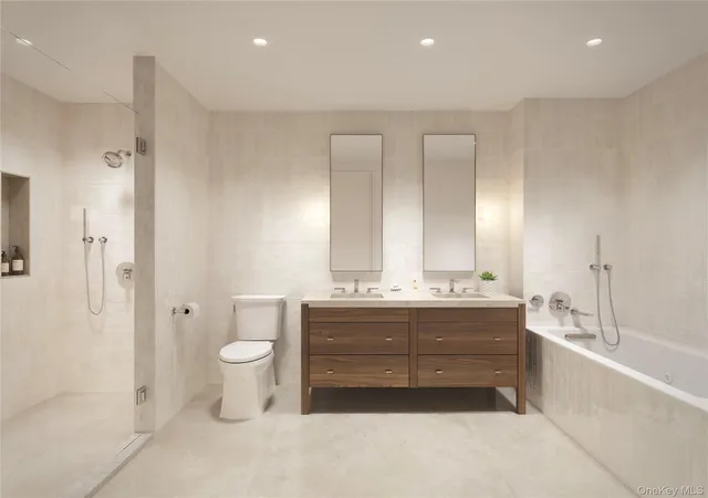 3rd image of 30-55 Vernon Blvd #6P, Astoria, NY 11102 | MLS# 1025461