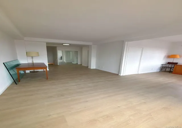 5th image of 99-05 63Rd Dr, New York, NY 11374