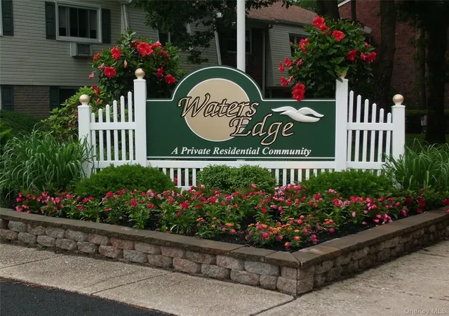 1st image of 40 218 W 4th St #218, Brookhaven, NY 11772 | MLS# 1025498