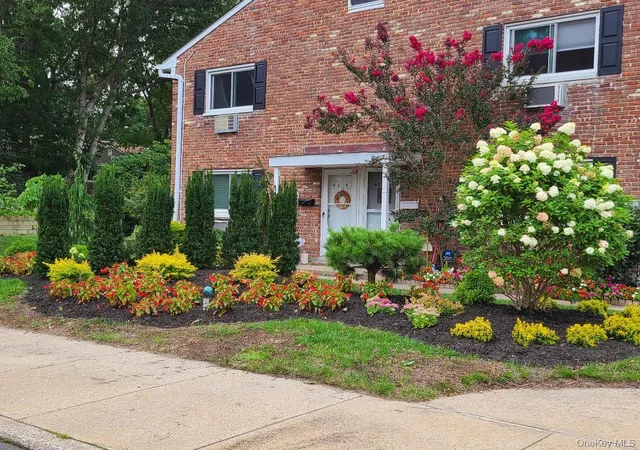 2nd image of 40 218 W 4th St #218, Brookhaven, NY 11772 | MLS# 1025498