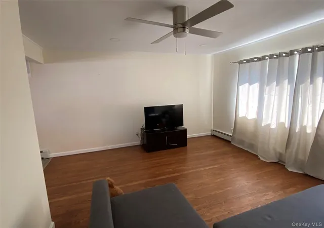 Photo 3 of Sale Pending at 661 Tabor Pl, East Meadow, NY 11554 | MLS# 1025500 | Listing updated on 2026-08-13