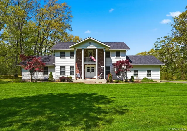 3rd image of 32 Sunset Cir, Germantown, NY 12526 | MLS# 1025502