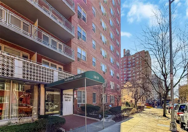 Photo 3 of House for sale at 160-10 89th Avenue #9E, New York, NY 11432 | MLS# 1025543 | Listing updated on 2026-08-13