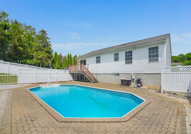 2nd image of 6 Hemlock Ln, Dover, NY 12594 | MLS# 1025570
