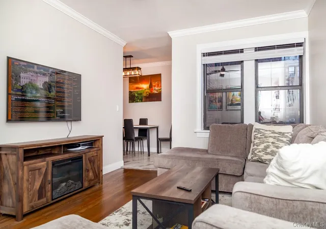 Photo 3 of Sale Pending at 23 Old Mamaroneck Rd #3E, White Plains, NY 10605 | MLS# 1025584 | Listing updated on 2026-09-03