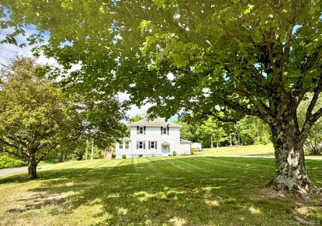 Photo 2 of Single family home for sale at 40 Highland Ave, Kerhonkson, NY 12446 | MLS# 1025586 | Listing updated on 2026-09-22