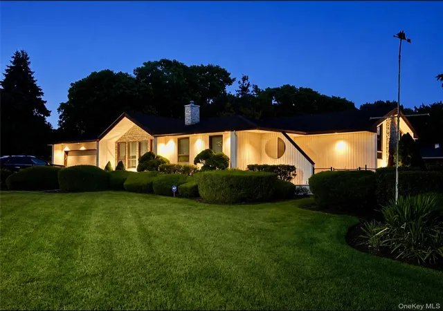 Photo 3 of Sale Pending at 517 Ocean Ave, Islip, NY 11769 | MLS# 1025588 | Listing updated on 2026-08-01