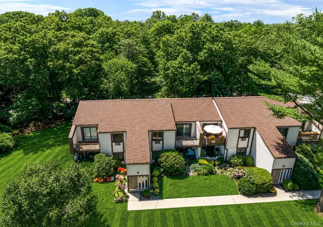 1st image of 35 Richmond Blvd #4B, Ronkonkoma, NY 11779 | MLS# 1025592