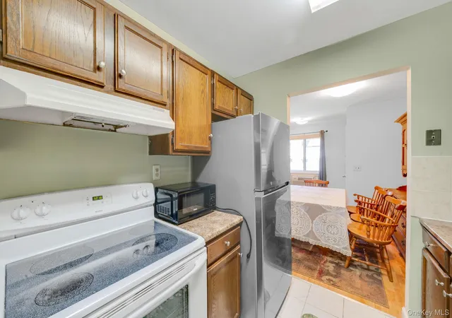 2nd image of 35 Richmond Blvd, Ronkonkoma, NY 11779