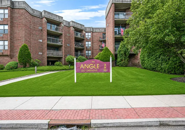 1st image of 380 Fulton St #G2, Farmingdale, NY 11735 | MLS# 1025600