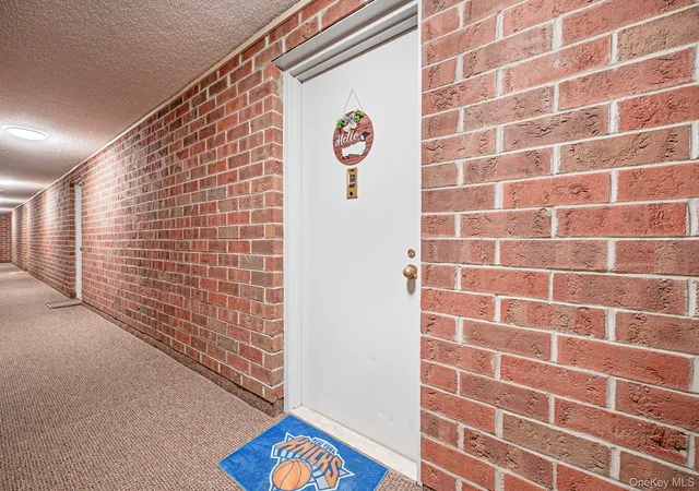 Photo 4 of Sale Pending at 380 Fulton St #G2, Farmingdale, NY 11735 | MLS# 1025600 | Listing updated on 2026-08-14