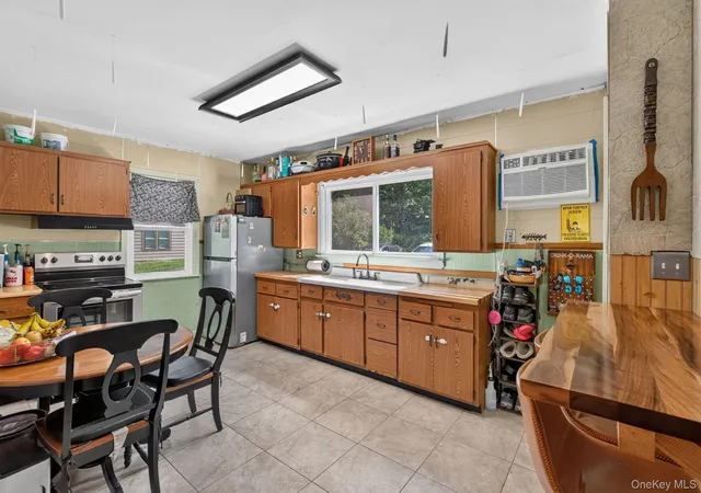 Photo 3 of Single family home for sale at 336 Route 32, Newburgh (town), NY 12550 | MLS# 1025602 | Listing updated on 2026-10-24