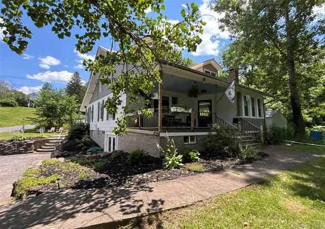 5th image of 46 Batavia Heights Circle Rd, Middletown, NY 12455 | MLS# 1025604