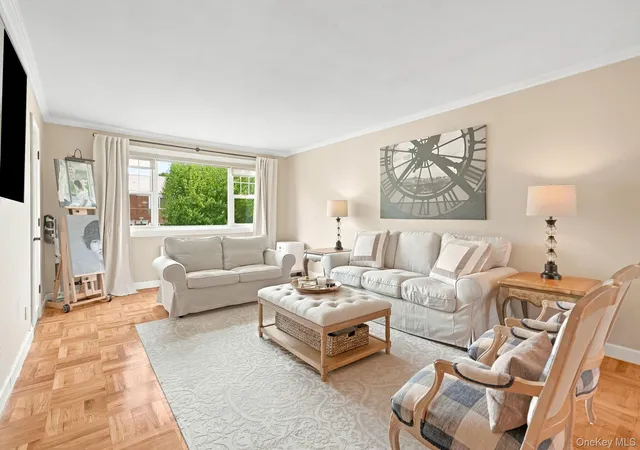 Photo 3 of Sale Pending at 11 Westview Ave #8-2, White Plains, NY 10603 | MLS# 1025642 | Listing updated on 2026-09-04