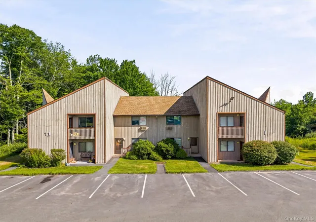 Homes for sale in Fallsburg, NY | 71 Davos Pt #I9, Fallsburg, NY 12789 | MLS# 1025646