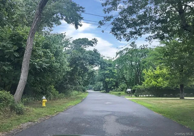 Photo 3 of Single family home for sale at 19 River Ln, Brookhaven, NY 11719 | MLS# 1025651 | Listing updated on 2026-09-29