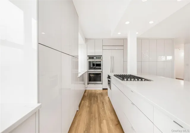 5th image of 3777 Independence Ave #7H, Bronx, NY 10463 | MLS# 1025678