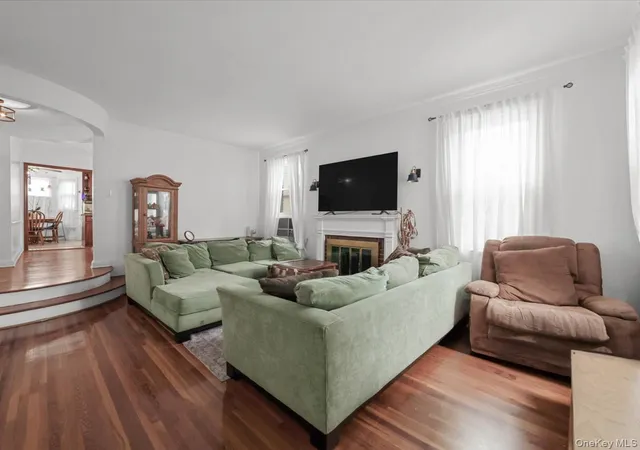 2nd image of 6507 181st St, Fresh Meadows, NY 11365 | MLS# 1025679