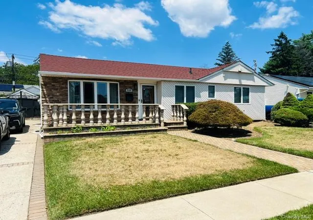 Photo 1 of Sale Pending at 900 Custer St, Valley Stream, NY 11580 | MLS# 1025694 | Listing updated on 2026-08-18