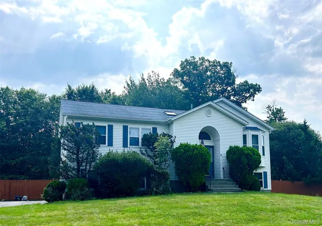 Photo 1 of Sale Pending at 3 Aron Ct, Ramapo, NY 10977 | MLS# 1025699 | Listing updated on 2026-08-20