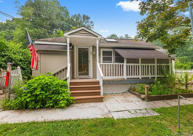 Photo 1 of Single family home for sale at 43 W Croton Dr, Kent, NY 10512 | MLS# 1025706 | Listing updated on 2026-09-05