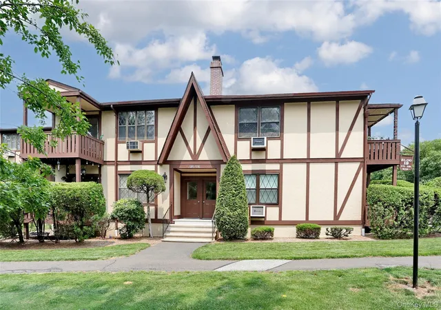 27th image of 597 Sierra Vista Ln, Valley Cottage, NY 10989 | MLS# 1025722