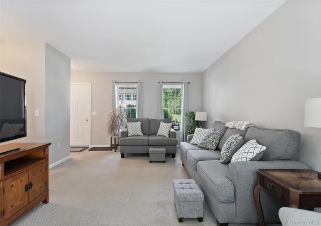 Photo 3 of Sale Pending at 14 Lyford Ln, Poughkeepsie (town), NY 12601 | MLS# 1025727 | Listing updated on 2026-08-27