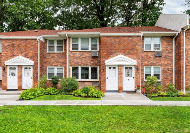 Photo 1 of Sale Pending at 2710 South Rd #B5, Poughkeepsie (town), NY 12601 | MLS# 1025754 | Listing updated on 2026-08-31