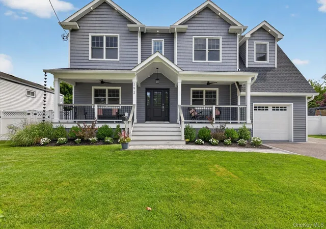Photo 1 of Sale Pending at 292 N Alleghany Ave, Lindenhurst, NY 11757 | MLS# 1025758 | Listing updated on 2026-08-30