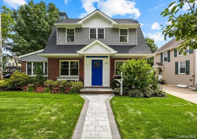 Single family home for sale at 78 Ontario Rd, North Hempstead, NY 11001 | MLS# 1025777