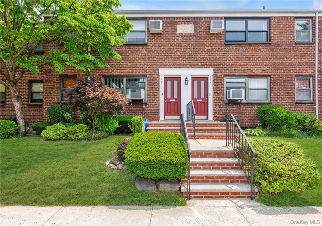 Condo for sale at 17-01 Utopia Pkwy #1, Whitestone, NY 11357 | MLS# 1025783