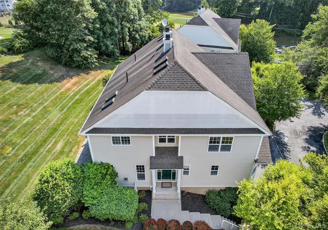 4th image of 8 Green Ct, Middletown, NY 10940 | MLS# 1025794