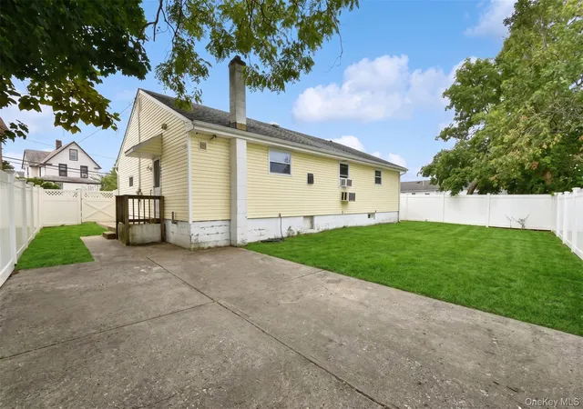 Photo 2 of Sale Pending at 15 Center Ave, Islip, NY 11706 | MLS# 1025795 | Listing updated on 2026-10-05
