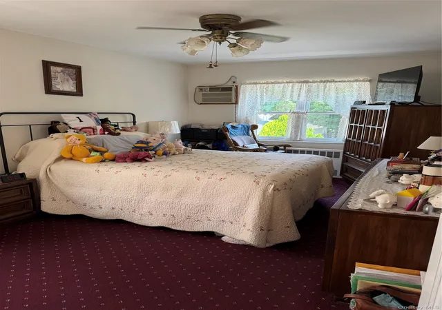 Photo 4 of Single family home for sale at 8607 77th Avenue, New York, NY 11385 | MLS# 1025803 | Listing updated on 2026-09-14