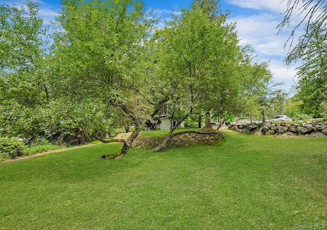Photo 35 of Single family home for sale at 252 Watch Hl Rd, Cortlandt, NY 10567 | MLS# 1025812 | Listing updated on 2026-08-29
