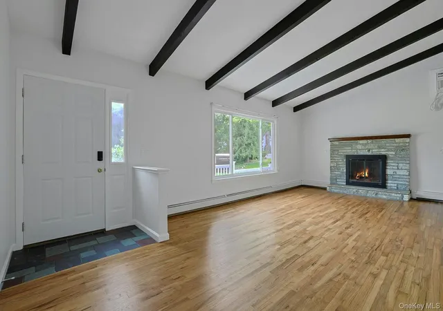 Photo 3 of Single family home for sale at 252 Watch Hl Rd, Cortlandt, NY 10567 | MLS# 1025812 | Listing updated on 2026-08-29