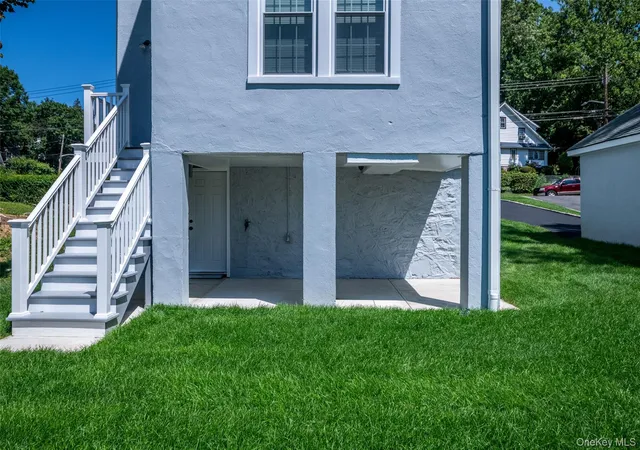 29th image of 118 Pershing Ave, New Rochelle, NY 10801 | MLS# 1025839