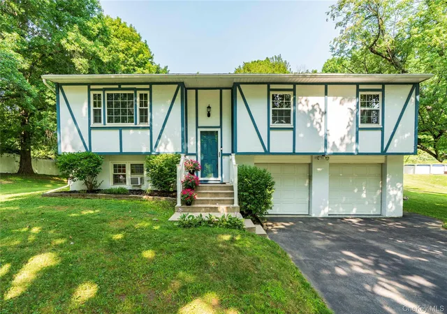 Photo 1 of Sale Pending at 24 S Gate Dr, Poughkeepsie (town), NY 12601 | MLS# 1025842 | Listing updated on 2026-09-16
