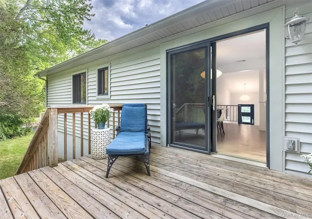 Photo 3 of Sale Pending at 6 Hickory Hl Rd, New Paltz, NY 12561 | MLS# 1025888 | Listing updated on 2026-09-18
