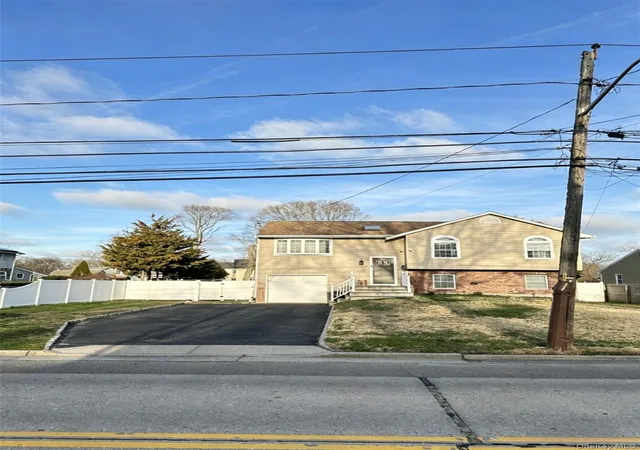 1st image of 249 Bayport Ave, Bayport, NY 11705 | MLS# 1025909