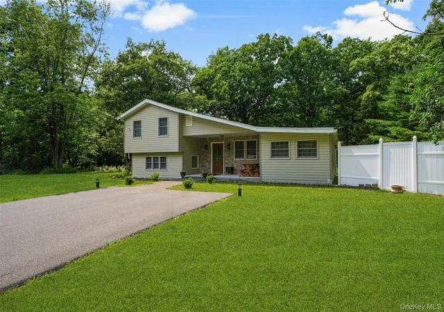 Photo 33 of Single family home for sale at 103 High Hl Rd, Athens, NY 12015 | MLS# 1025923 | Listing updated on 2026-09-01