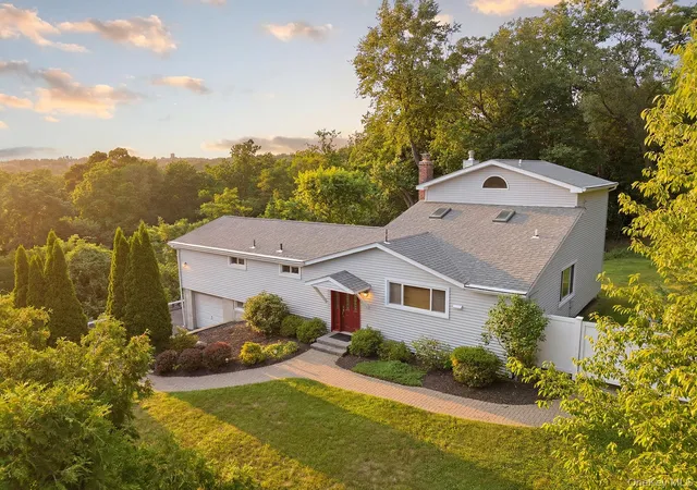 1st image of 946 Barberry Rd, Yorktown, NY 10598 | MLS# 1025926