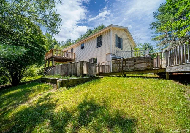 Homes for sale in Wawarsing, NY | 2082 Ulster Heights Rd, Wawarsing, NY 12788 | MLS# 1025930