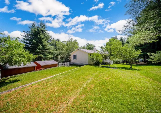Homes for sale in Wawarsing, NY | 2082 Ulster Heights Rd, Wawarsing, NY 12788 | MLS# 1025930