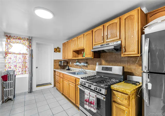 3rd image of 1335 Bushwick Ave, Brooklyn, NY 11207 | MLS# 1025933