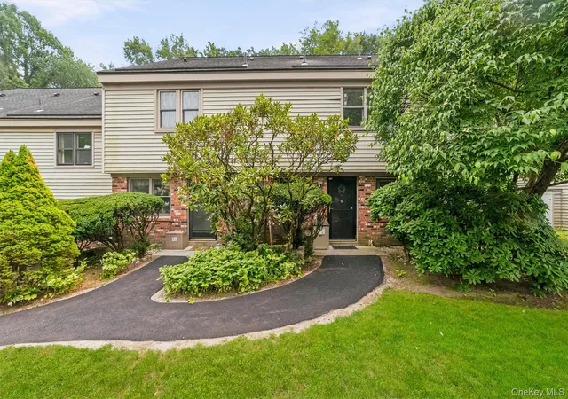 Photo 1 of Sale Pending at 181 Heritage Hills #F, Somers, NY 10589 | MLS# 1025943 | Listing updated on 2026-08-05