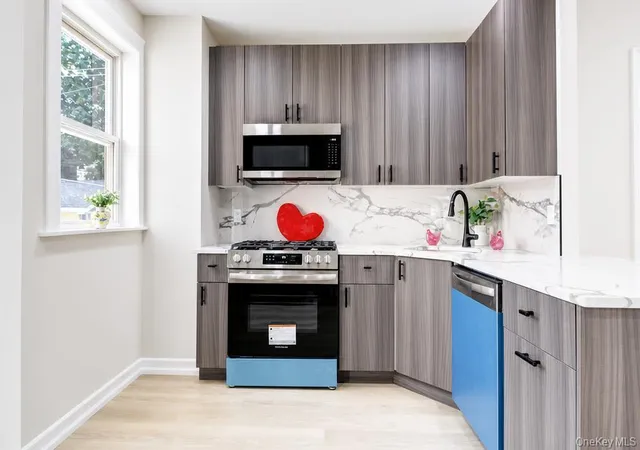 5th image of 6472 80Th Ave, New York, NY 11385 | MLS# 1025947