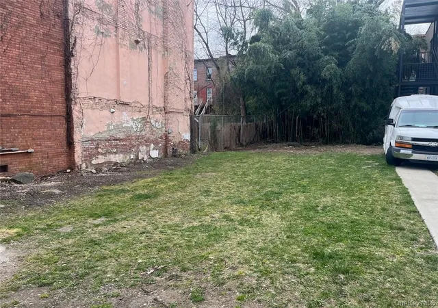 3rd image of 35 Johnston St, Newburgh (city), NY 12550 | MLS# 1025948